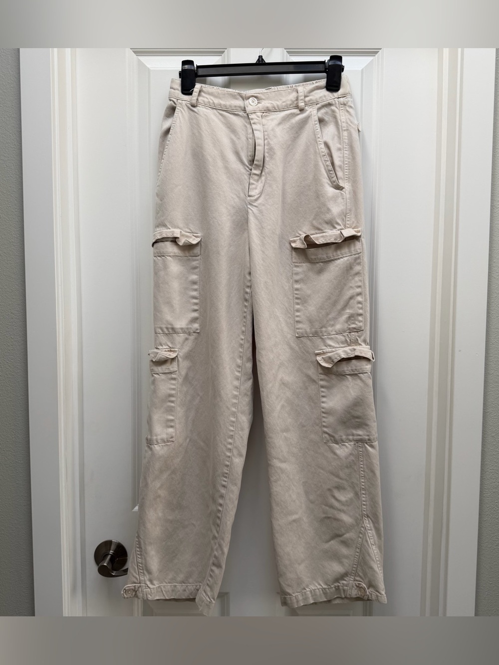 Young fabulous & broke YFB beige high rise utility cargo pants small streetwear